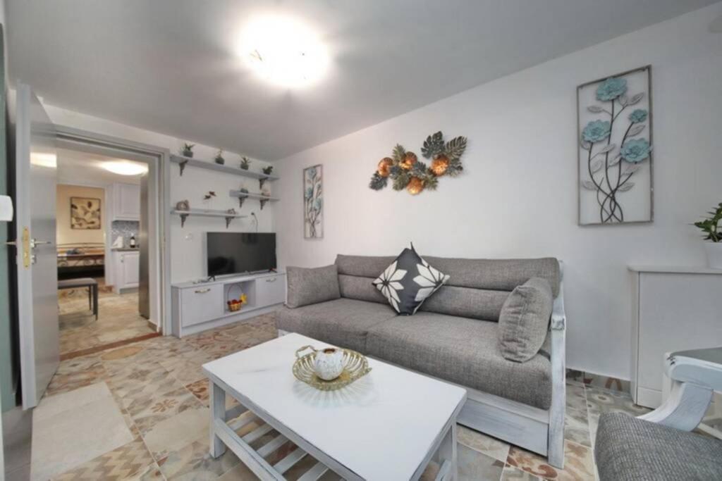 Philoxenia Guest House Skopelos Exterior foto